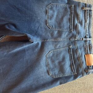 NWT super cute jeans with flared bottoms.